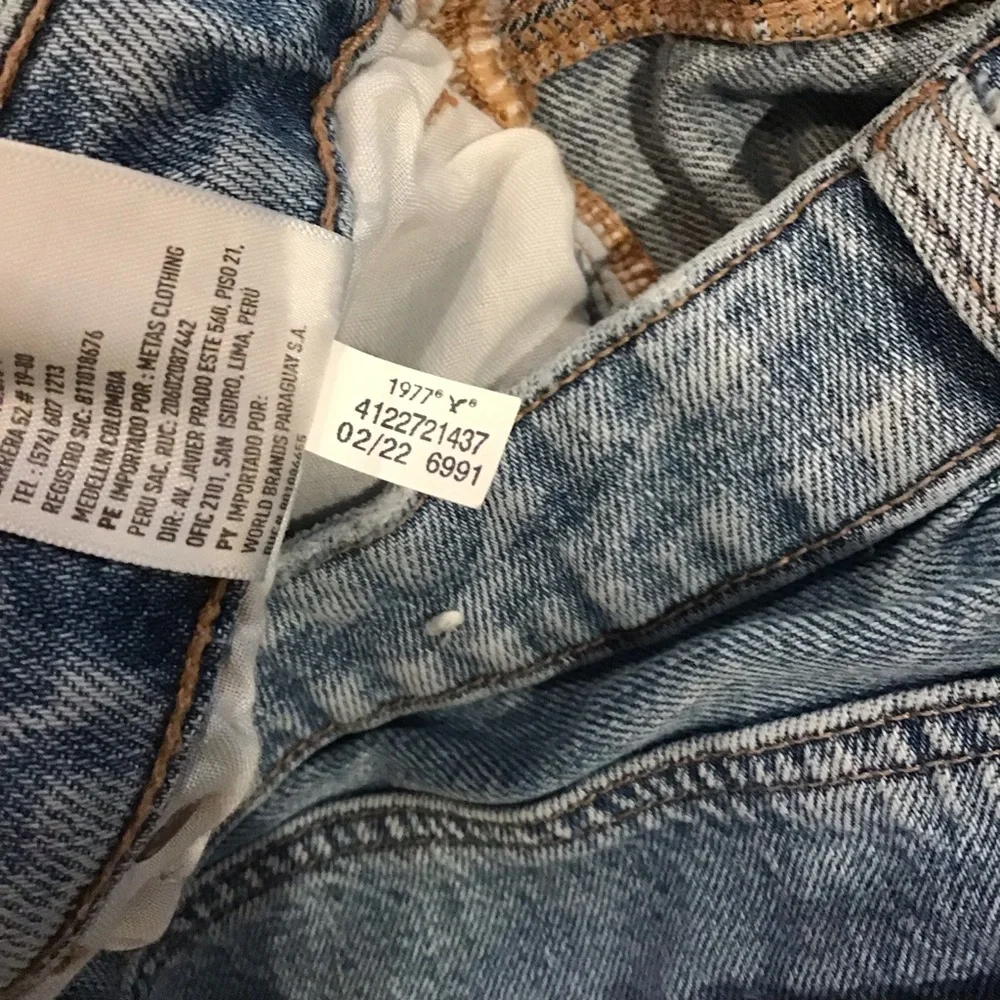 American Eagle 4 Baggy Mom Denim Shorts High Rise Women’s Distressed 2022